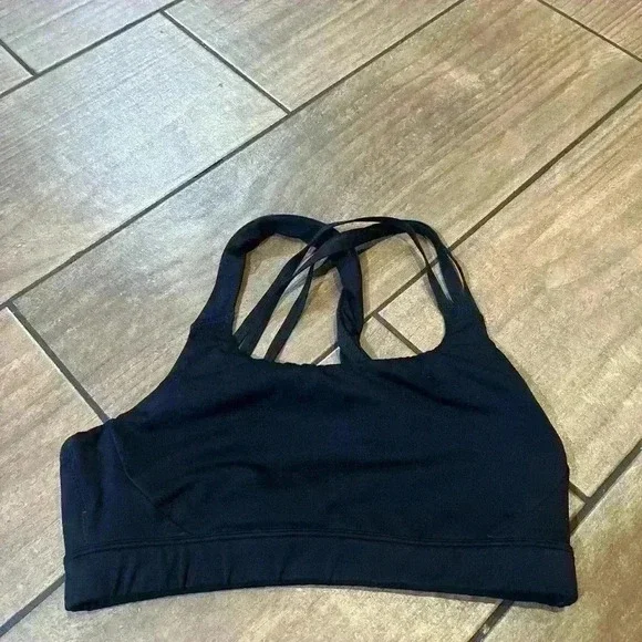 Athleta TRAIN FREE BRA A-C medium - Picture 3 of 5